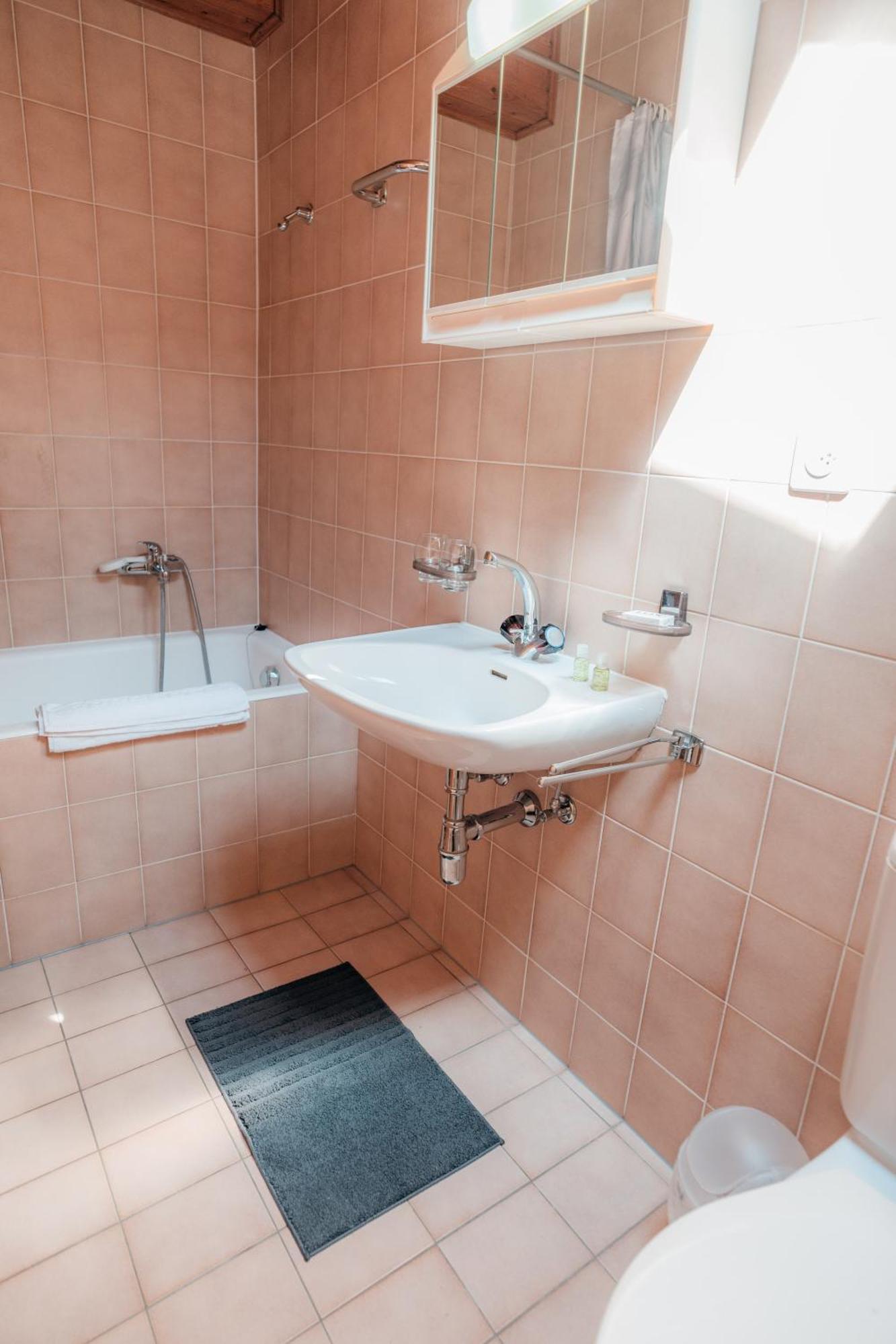 Relais Fleuri Hotel Chermignon-d'en Bas Ngoại thất bức ảnh