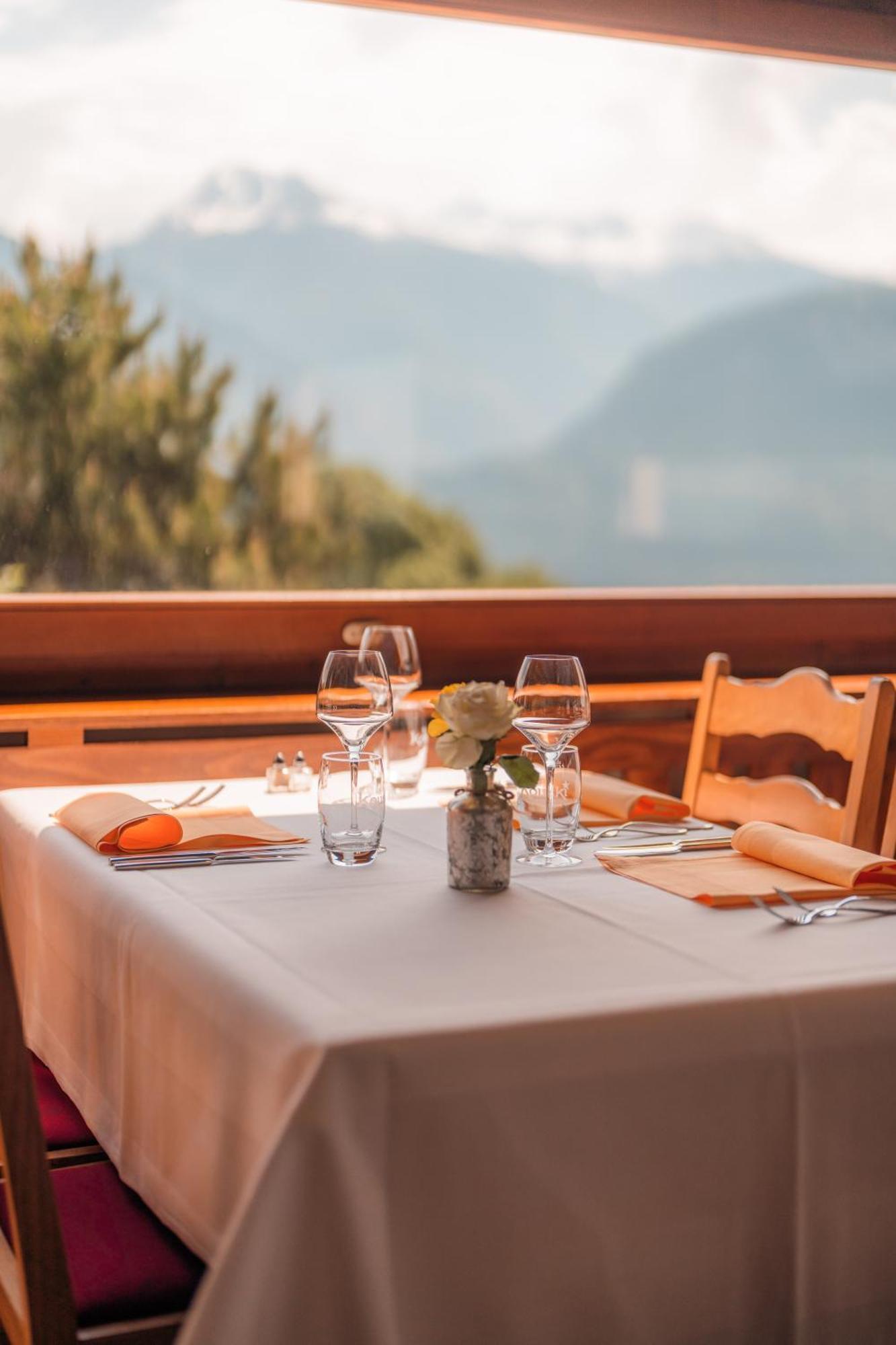 Relais Fleuri Hotel Chermignon-d'en Bas Ngoại thất bức ảnh